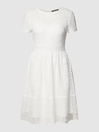 Bruidsjurk met broderie anglaise van Swing Wit - 17