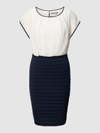 Cocktailkleid in Two-Tone-Machart von Christian Berg Cocktail Blau / Türkis - 24