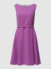 Kleid mit Rundhalsausschnitt von Paradi Lila - 29