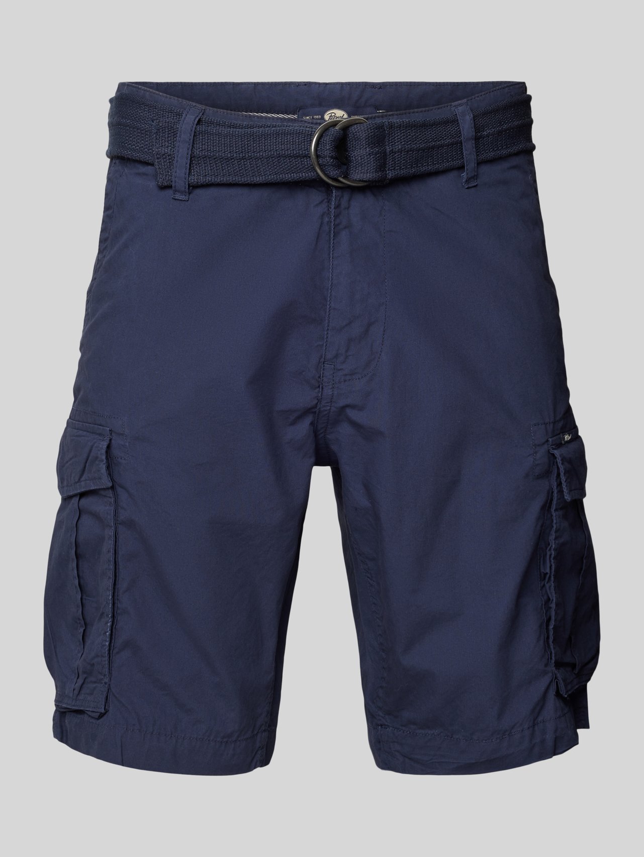 Bermudas mit Cargotaschen und Gürtel von Petrol - 12